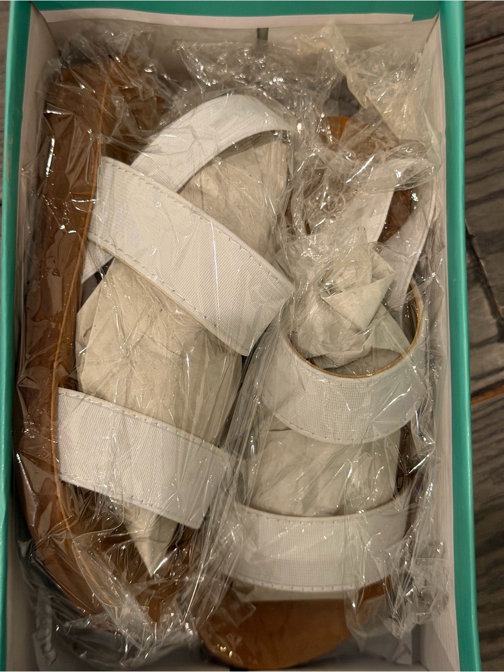 Lucky Brand White Sandal Box Label - Rowen-99K